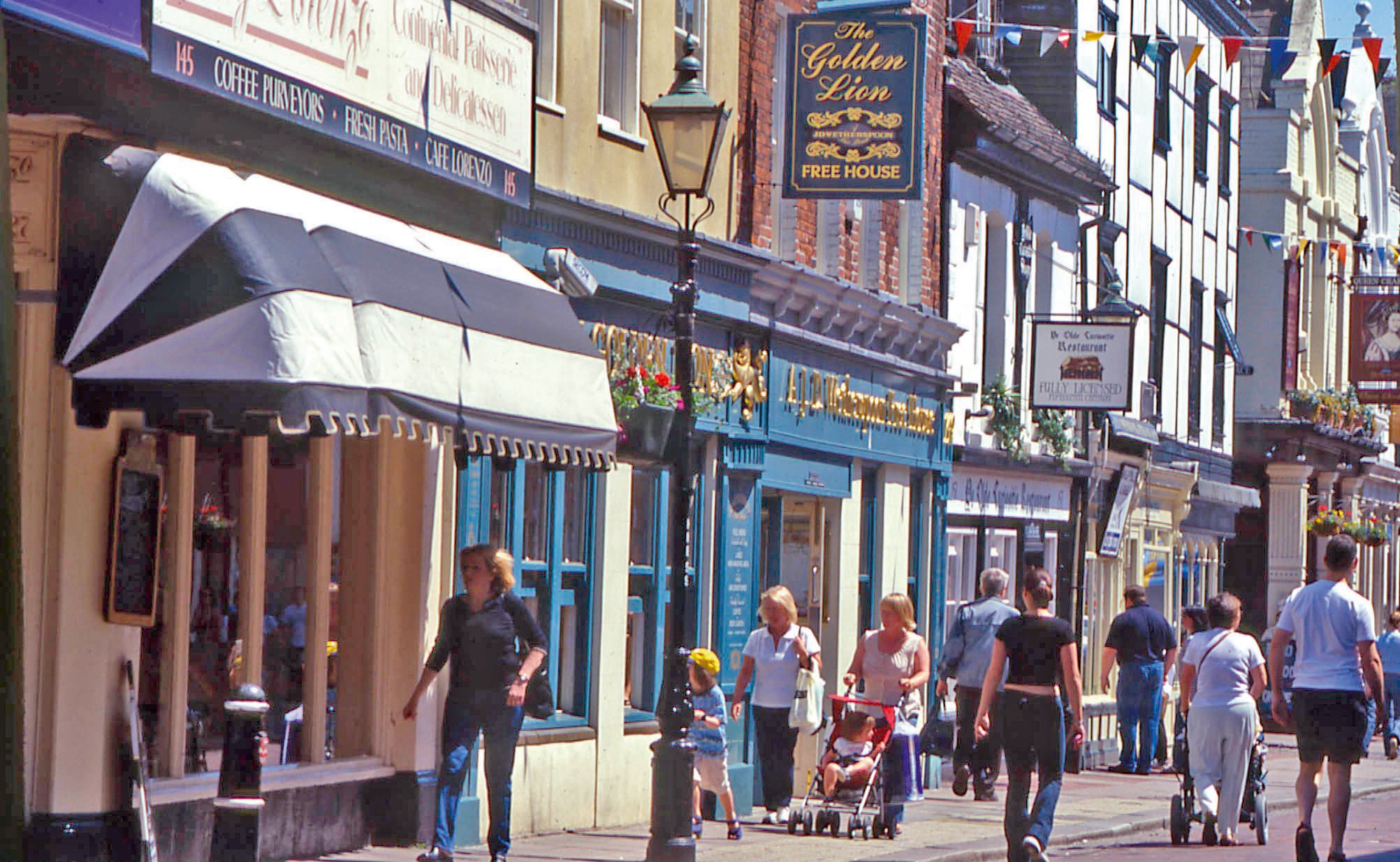 Rochester-Highstreet.jpg (1)